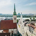 Готель Falkensteiner Братислава
