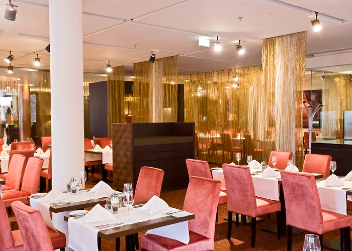 ホテル ファルケンシュタイナー ブラティスラバ ブラチスラヴァ