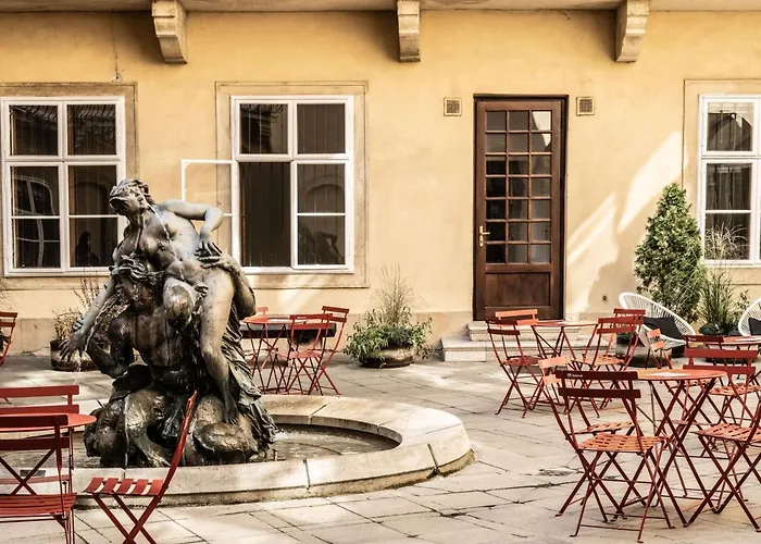 Отель Falkensteiner 4*