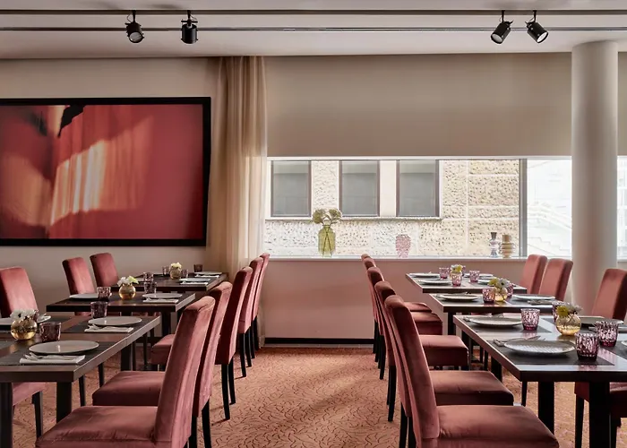 ホテル ファルケンシュタイナー ブラティスラバ 4*